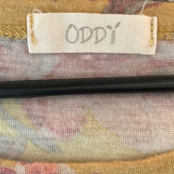 Oddy cold shoulder dress w/ pockets - Picture 2 of 2